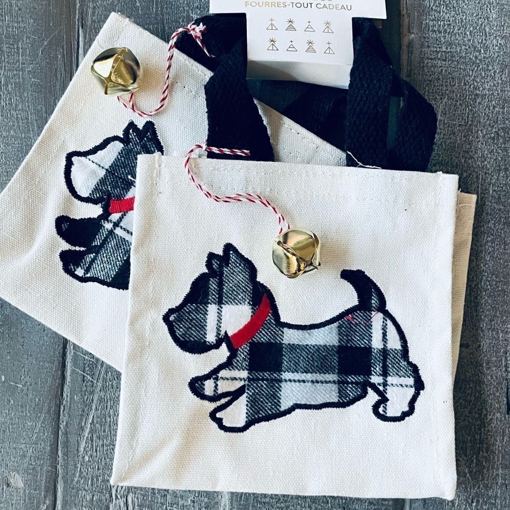 Christmas Scottie Dog Buffalo Plaid Holiday Canvas Gift Bags
